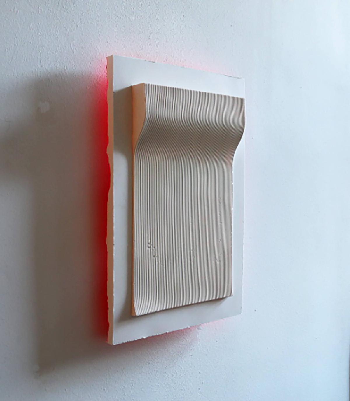 White Series, image 2 of 7