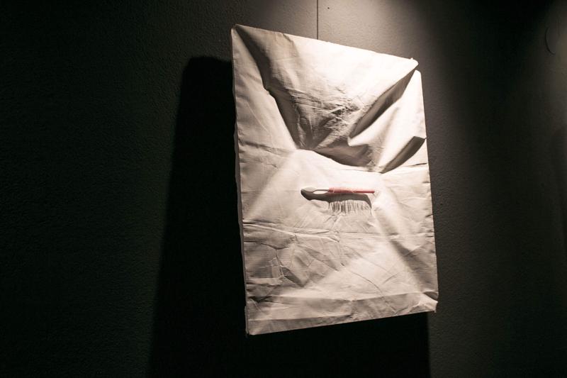 White Series, image 4 of 7